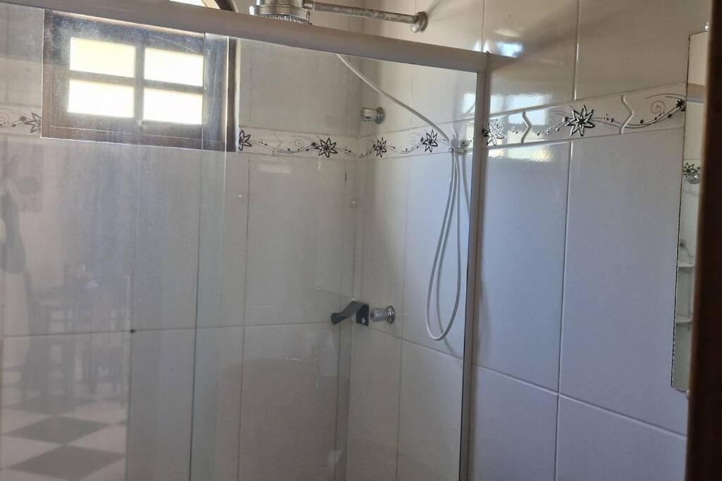Casa Pouso Aconchego Para Ti - Pertinho Trindade 帕拉蒂 外观 照片